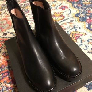 BNIB J.Crew Chelsea Lug-sole Boots